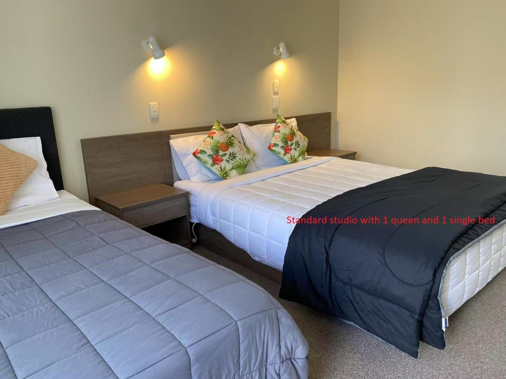 Malones Spa Motel Роторуа Экстерьер фото